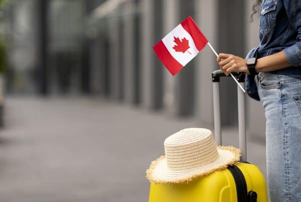 Cropped Woman Traveller Holding Flag Canada Going Abroad 600x403